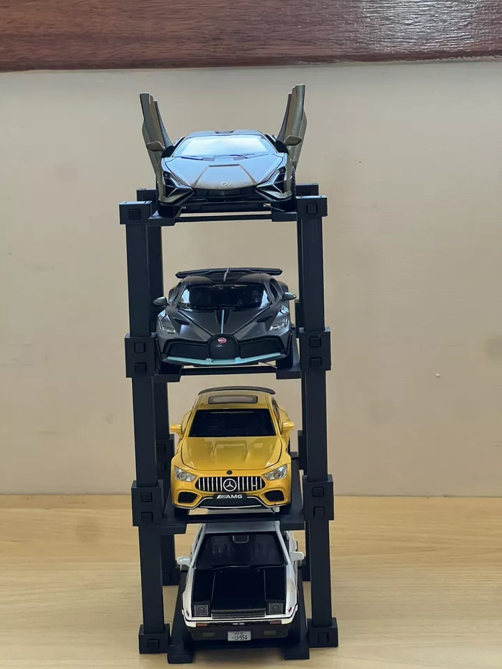1:32 SCALE MODEL CAR STAND / DESK SHELF DISPLAY