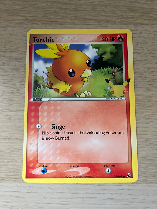 Pokemon Celebrations 074/109 Torchic Jumbo