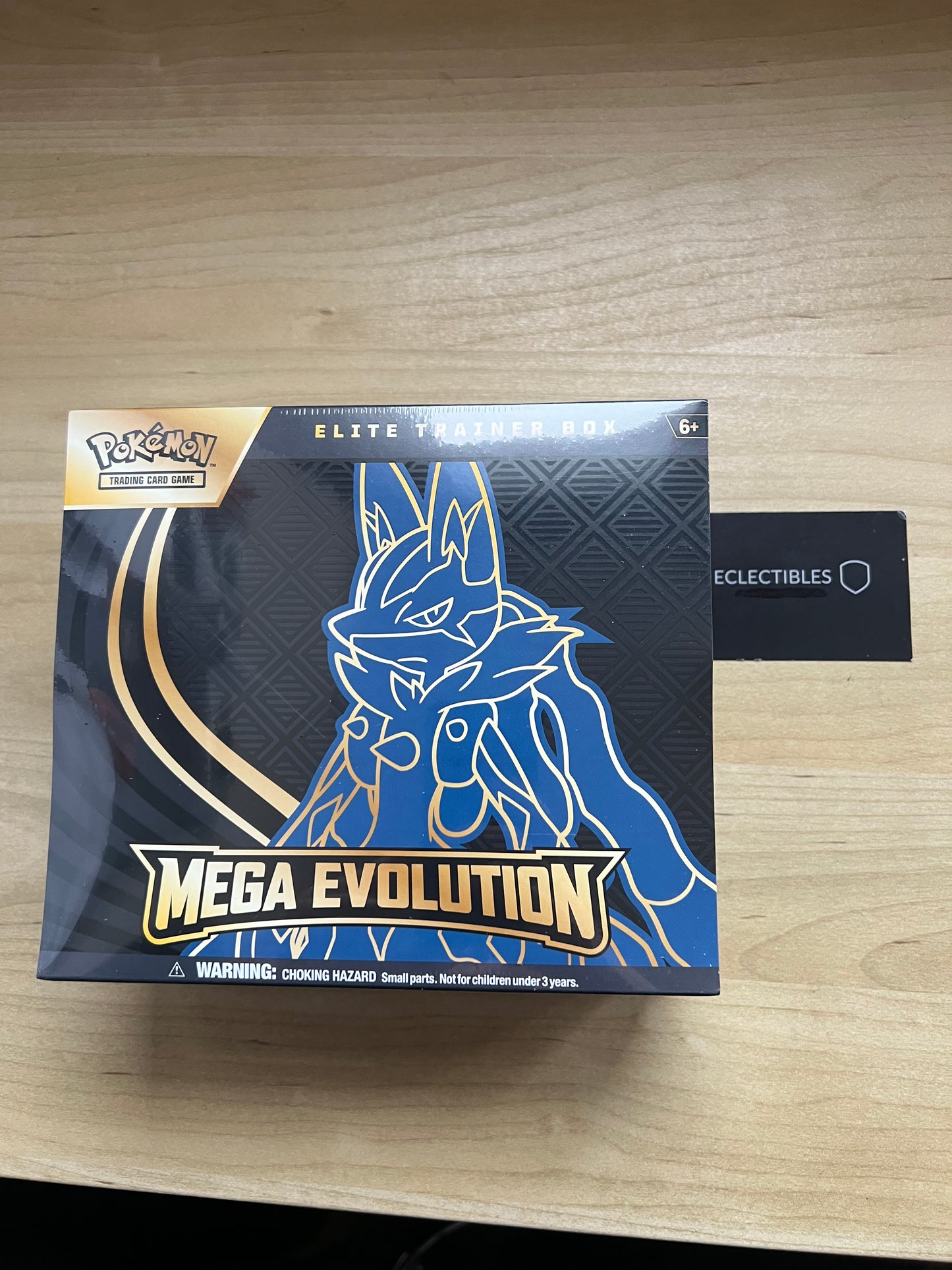 Pokemon Mega Evolution Elite Trainer Box Lucario